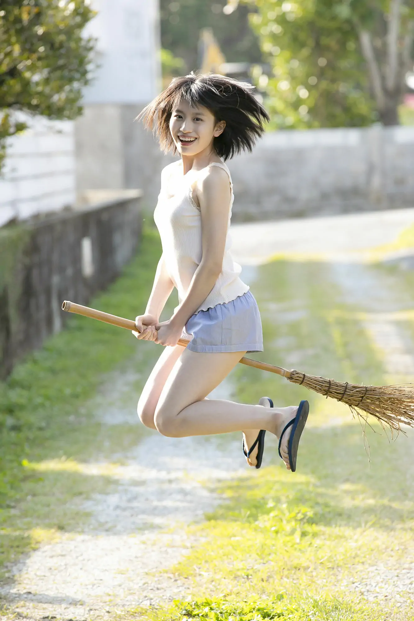[Hello! Project Digital Books] No.200 Kiki Asakura 淺倉樹々